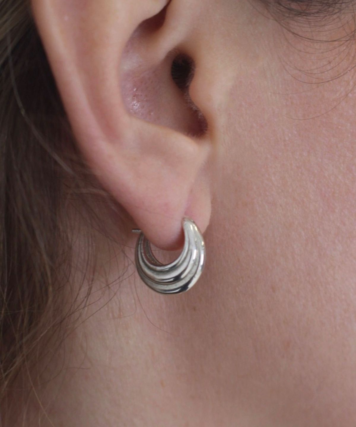 라피씬(LA PISCINE) Little Dome Hoops (pair) (925 silver)