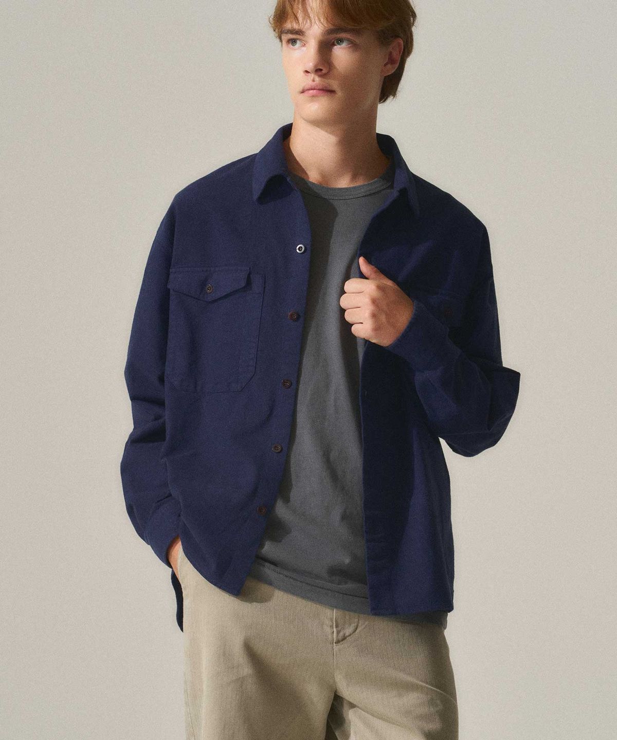 라이즈앤빌로우(RISE&BELOW) SUPIMA OXFORD FLANNEL 유틸리티 오버 셔츠 BRUSHED NAVY