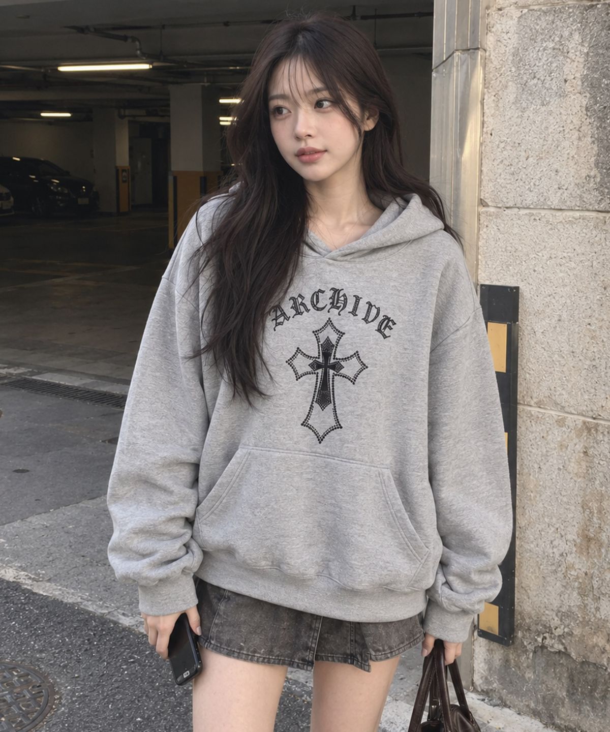 아르벤클럽(ARVEN CLUB) 아카이브 크리스탈 크로스 후드티셔츠