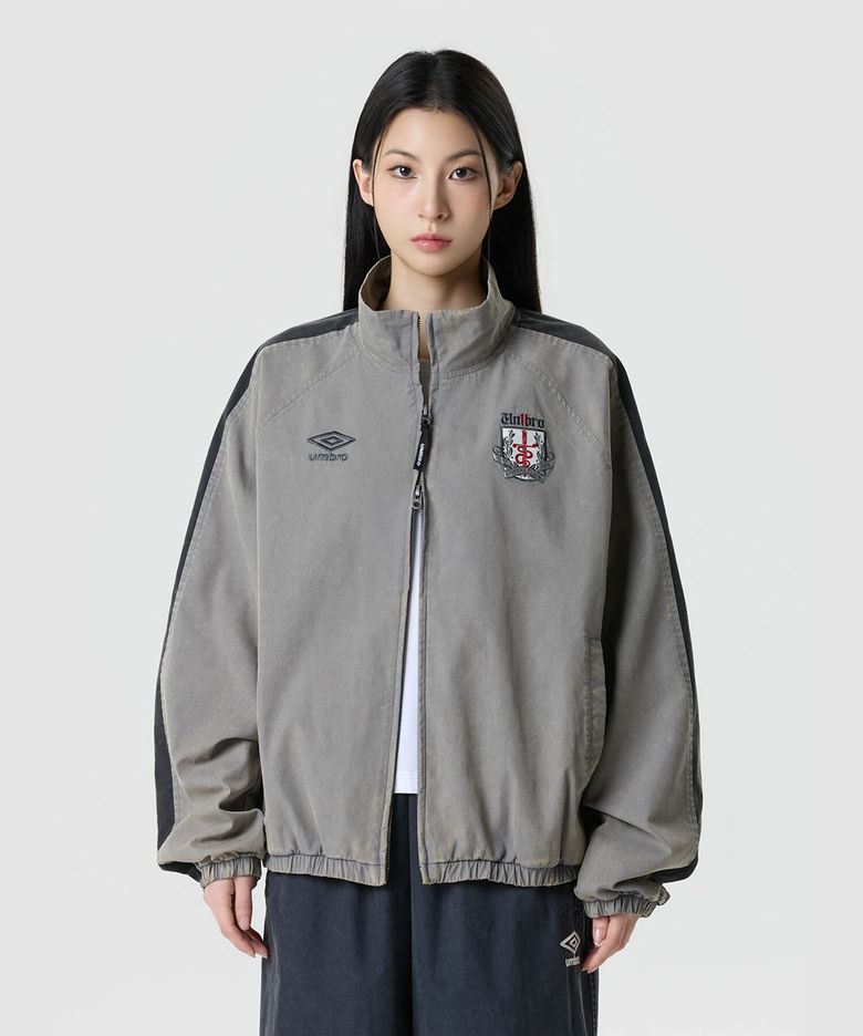 DISTRICT11 스탠넥 워싱 바람막이 자켓 그레이 UR321CJK99
