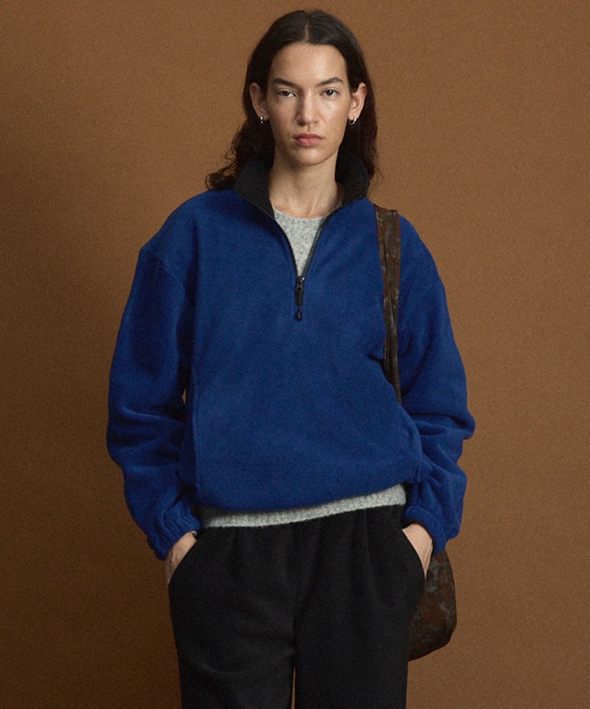 티엔지티 우먼(TNGT WOMAN) W Oversized Fleece Half Zip-Up (Blue) TNTS6F100B2