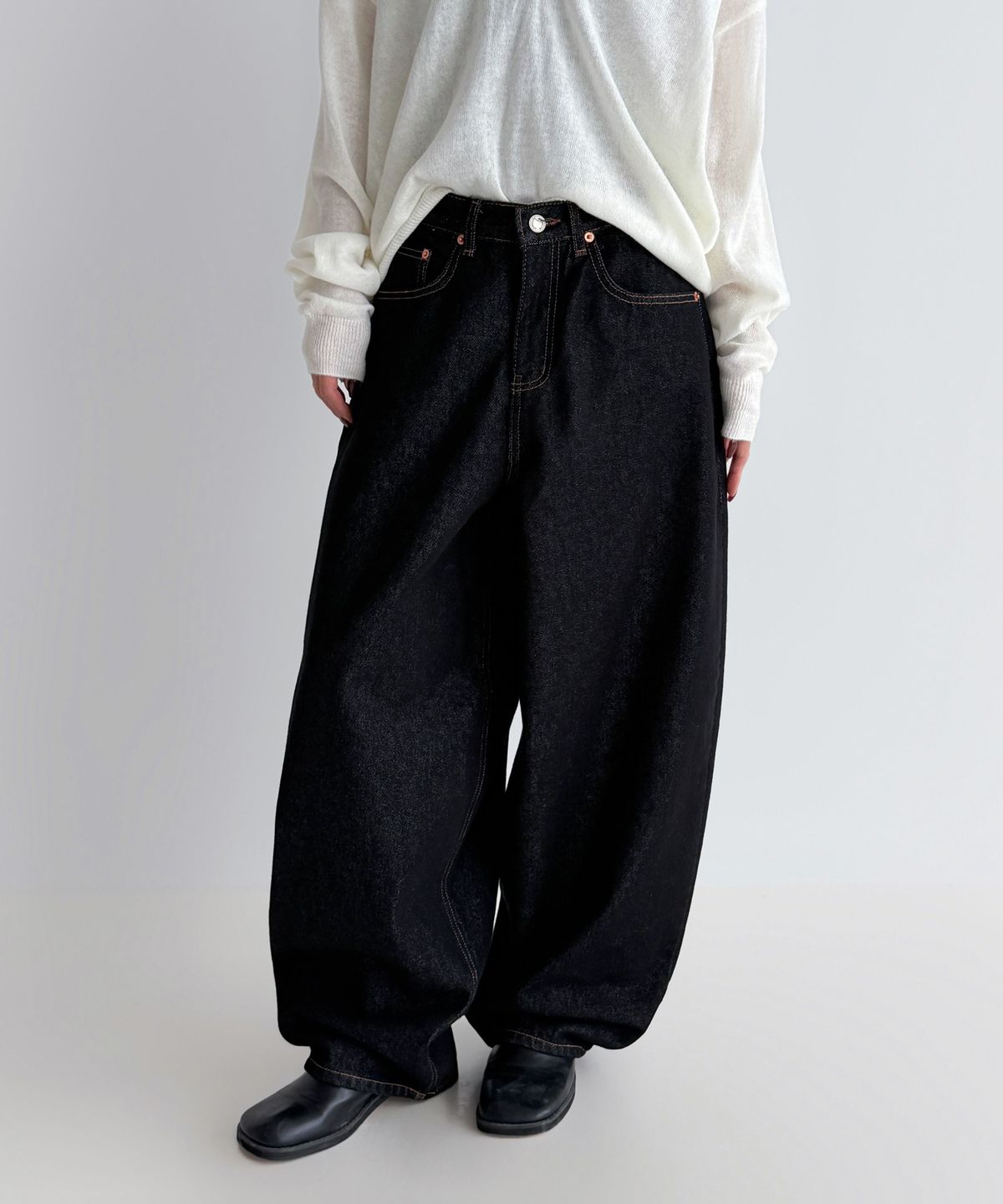 버튼업(BUTTON UP) 논페이드 비조 벌룬 와이드 데님팬츠