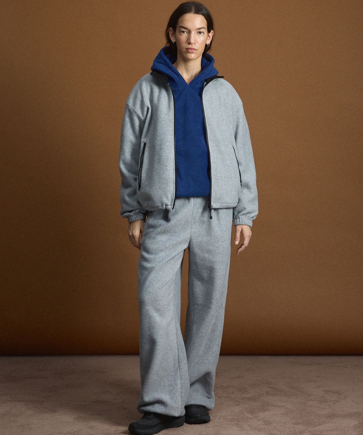 티엔지티 우먼(TNGT WOMAN) W Fleece Wide-Leg Pants (Light Grey) TNPA6F112G2
