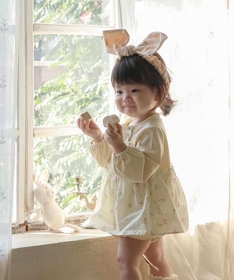 뽀짝한 일상 속 우리 아가의 하루 - 아기 한복 바디슈트