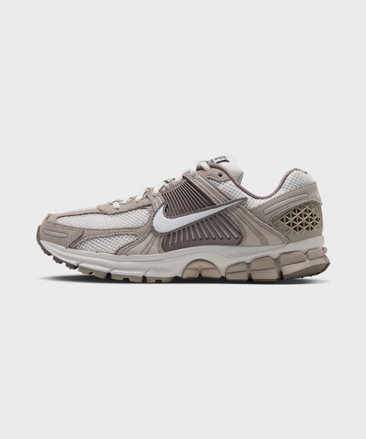 나이키(NIKE) 줌 보메로 5 W - 배스트 그레이:이니그마 스톤:케이브 스톤:포톤 더스트 / HQ0458-004