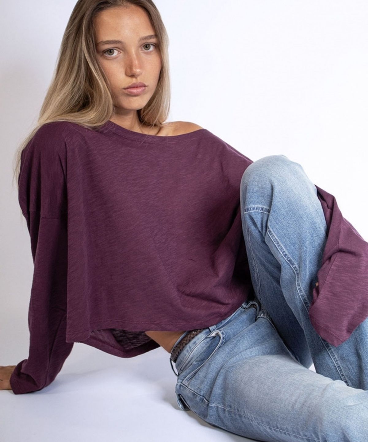 섭듀드(SUBDUED) Boat-neck T-shirt (PLUM)