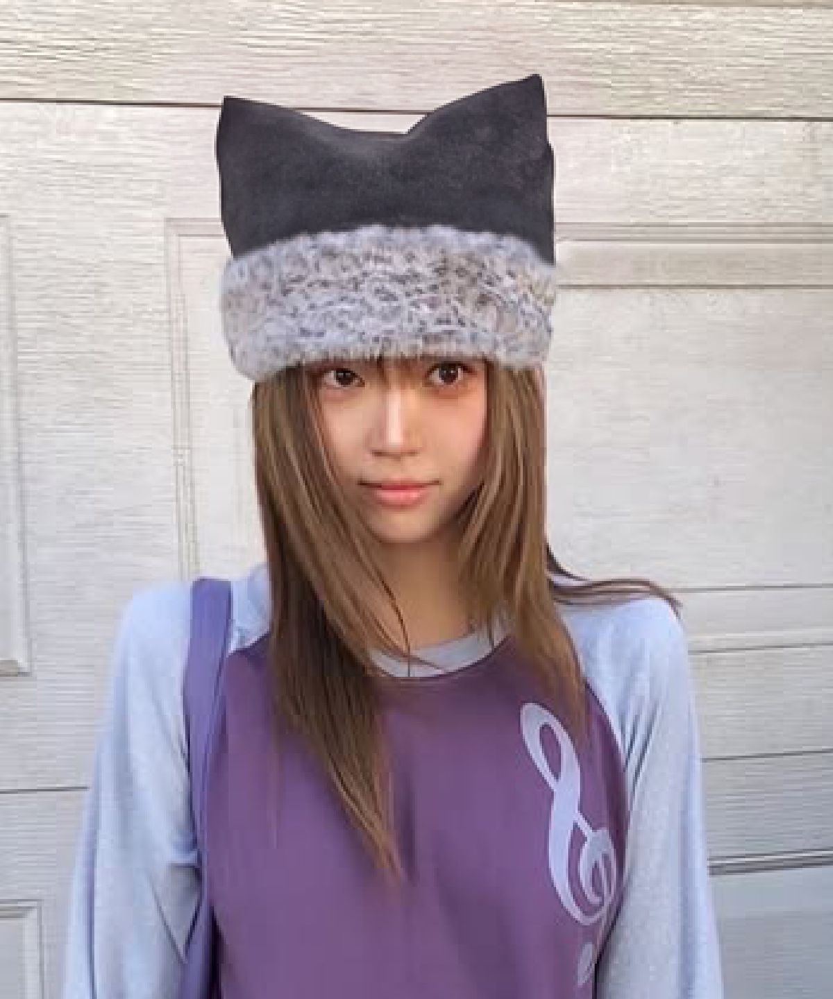 포에지담(POESIEDAME) TABBY FUR CAT BEANIE IN BLACK