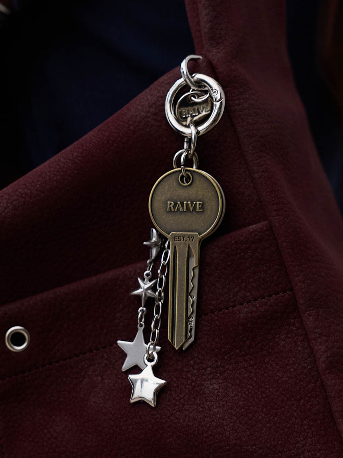 레이브(RAIVE) Locke Charm in Silver UZ6AX146-15