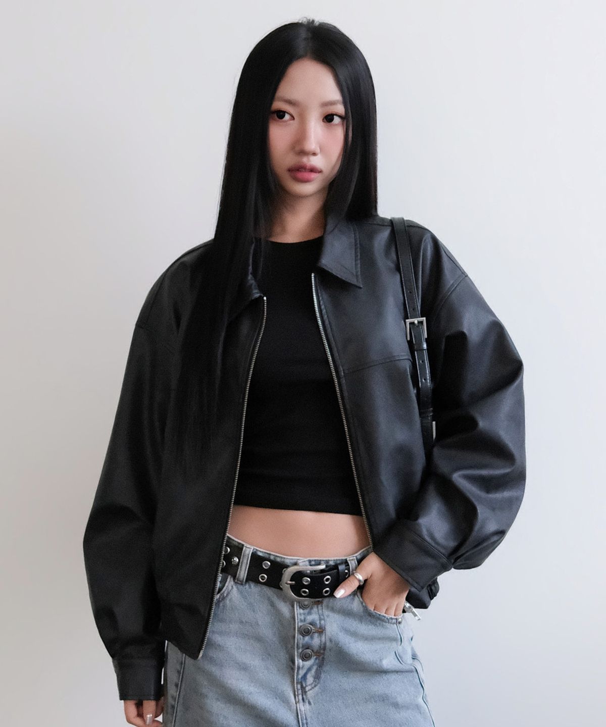 무아무아(MUAHMUAH) 미니멀 싱글 레더자켓 [블랙]