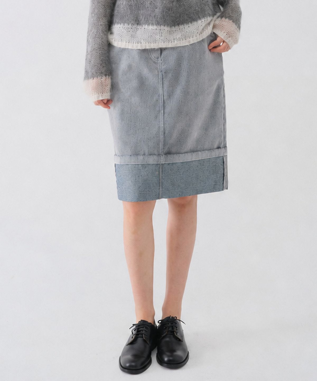 센토르(CENTAUR.KR) TURN-UP WASHED VELVET SKIRT_GRAY