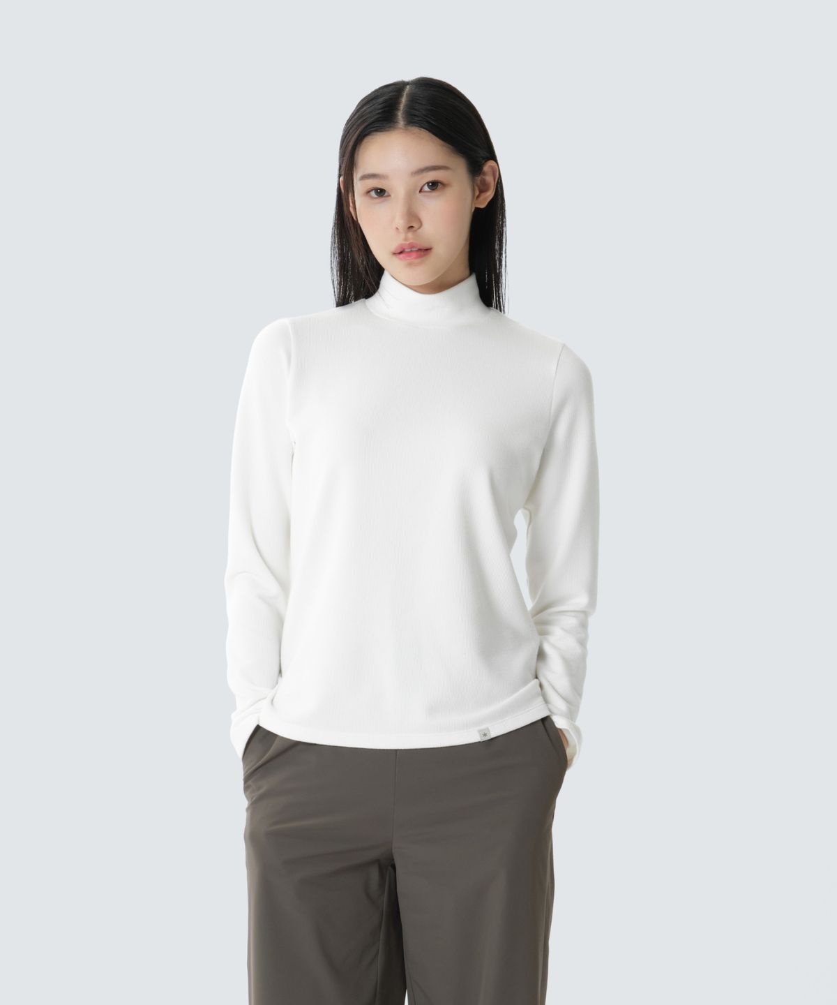 스노우피크 어패럴(SNOWPEAK APPAREL) 골지 여성 모크넥 긴팔 티셔츠 (S26FWFTL33) Off White