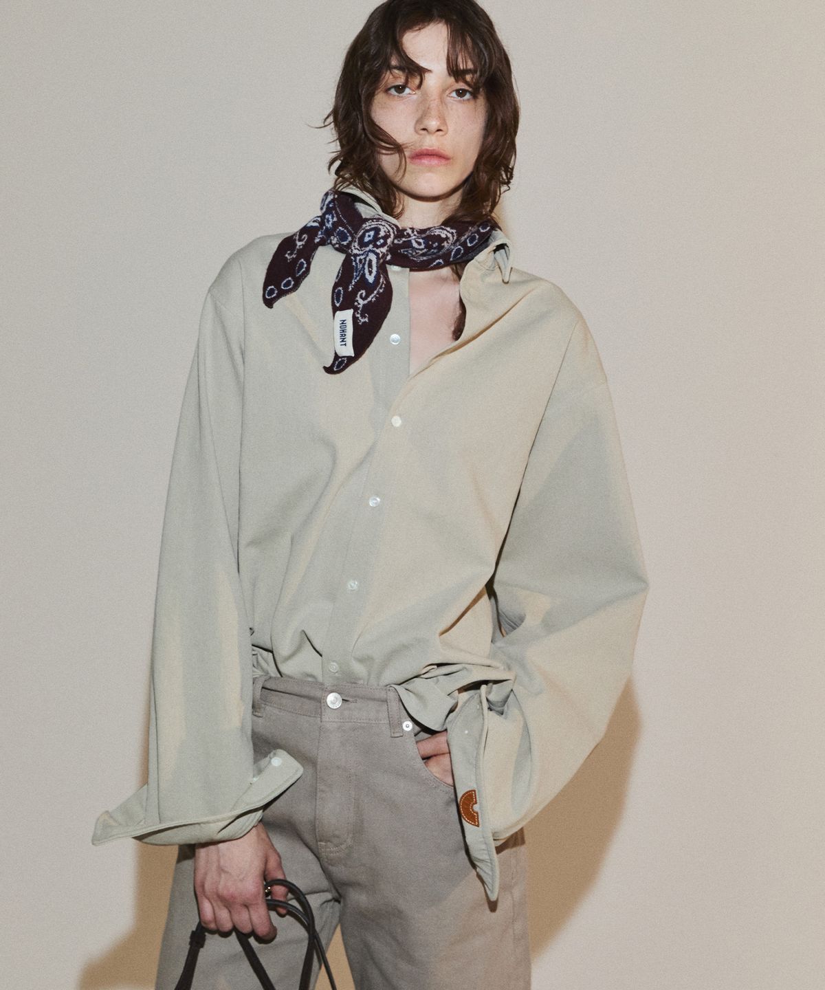노앙(NOHANT) WIRE OXFORD SHIRT BEIGE