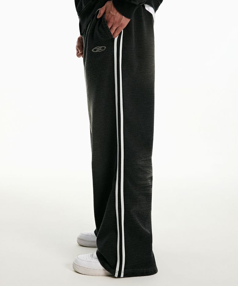 DENIM LIKE TRACK LINE SWEAT PANTS [BLACK DENIM]