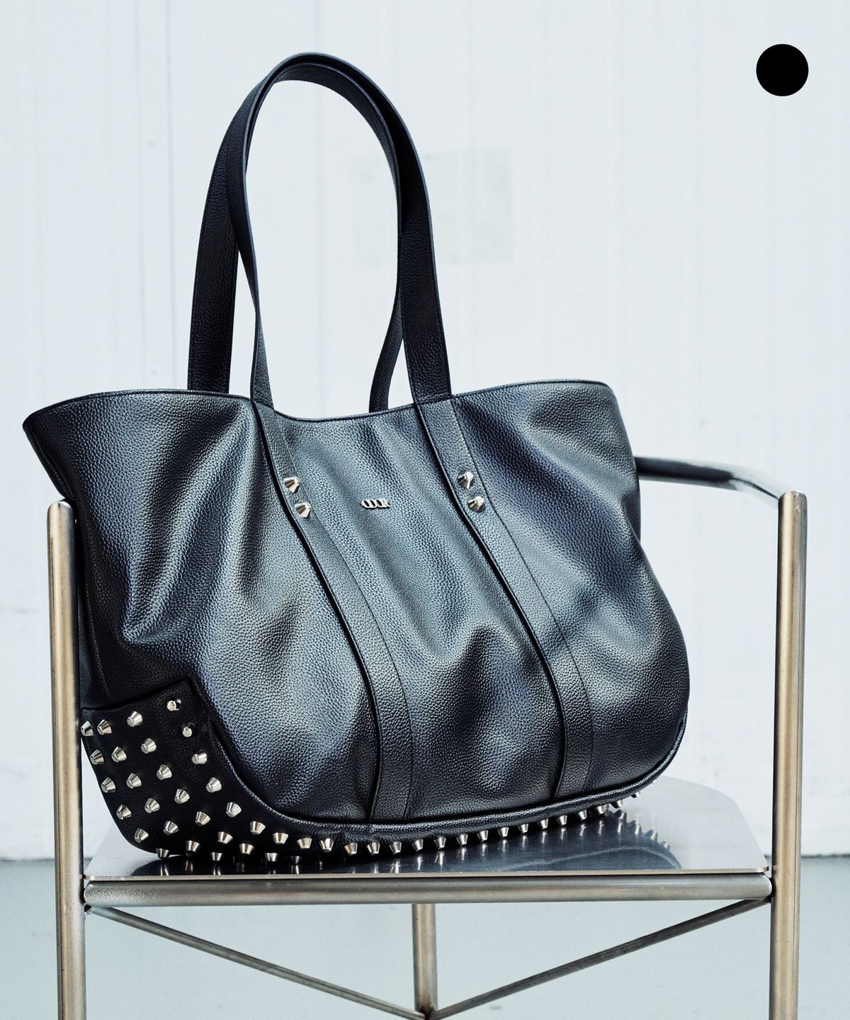 오도어(ODOR) Chrome stud bag
