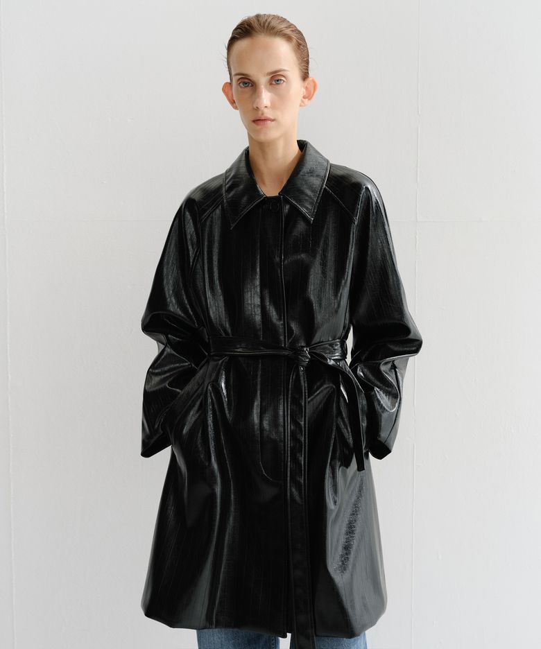 VORN CRACK LEATHER HALF JACKET (BLACK)