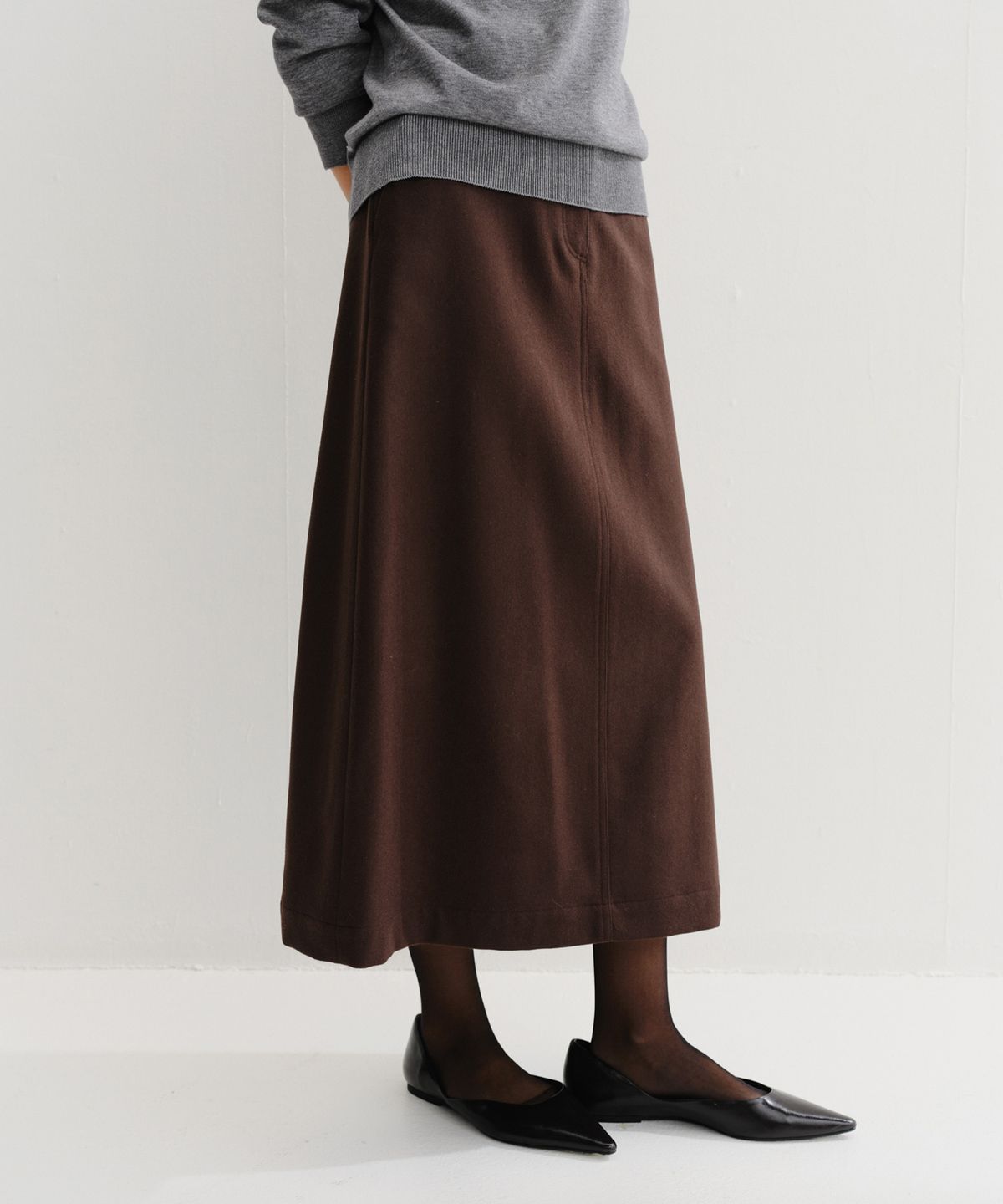 이아(EAAH) LOE MAXI SKIRT (BROWN)