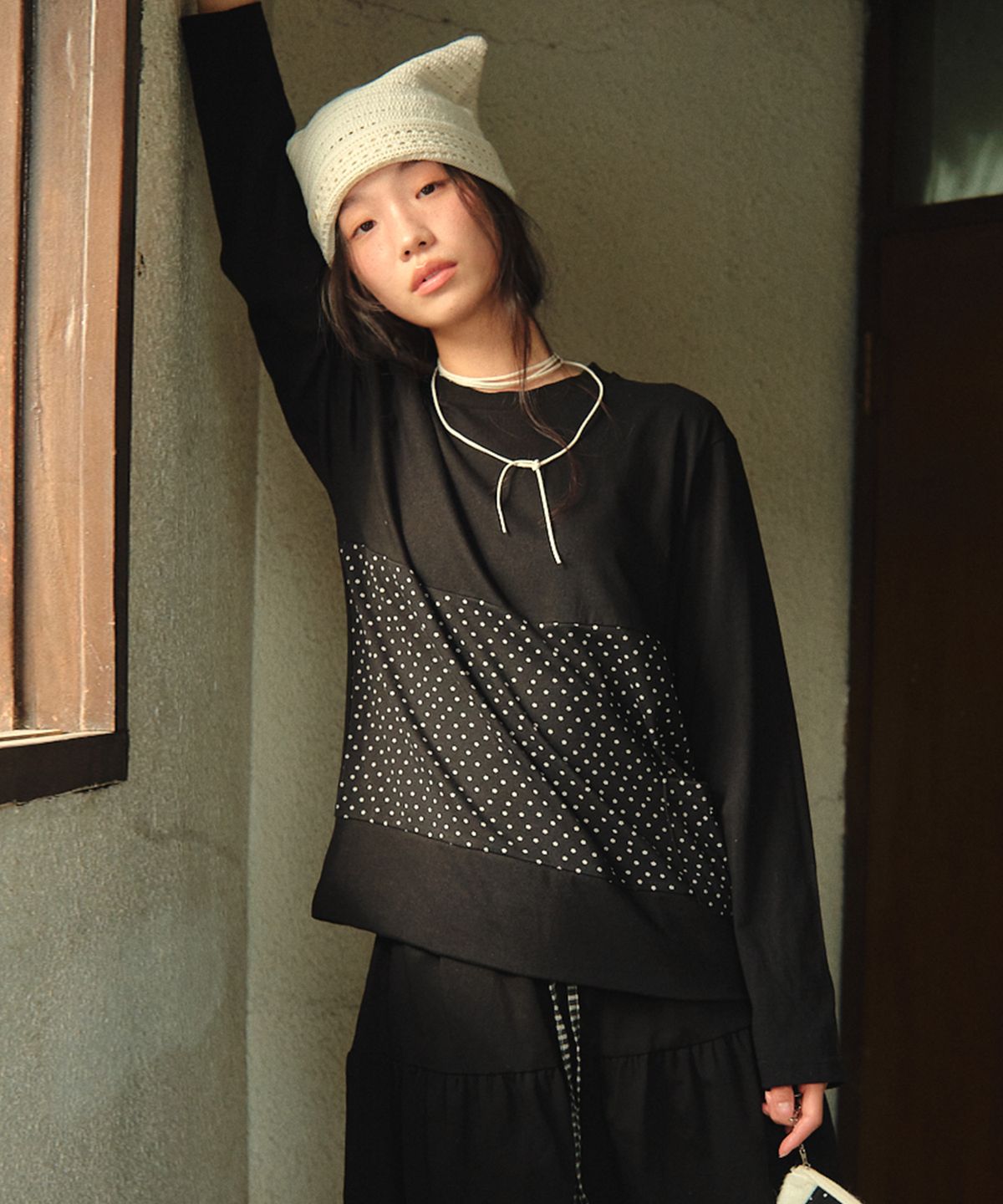 꼬모니노즈(COMONINOZ) W POCKET 3COLORS T-SHIRT [BLACK]
