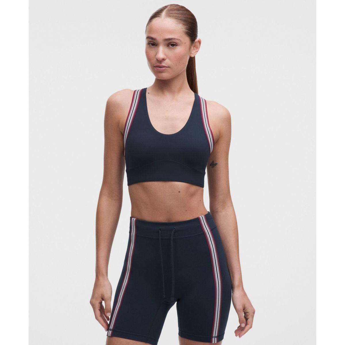 룰루레몬(LULULEMON) 그루브 요가 브라 라이트 서포트, B C컵 *스트라이프 트림  TRNV