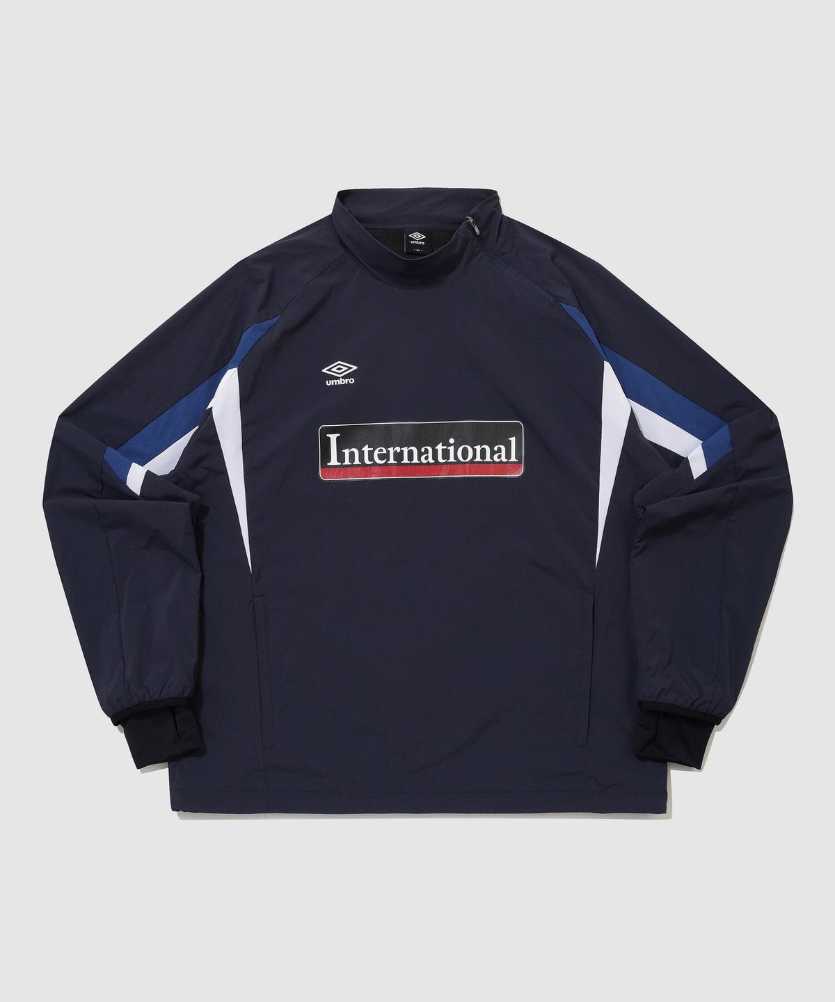 엄브로(UMBRO) 아이코닉 웜업 하이넥 피스테 네이비 UR321SWT98