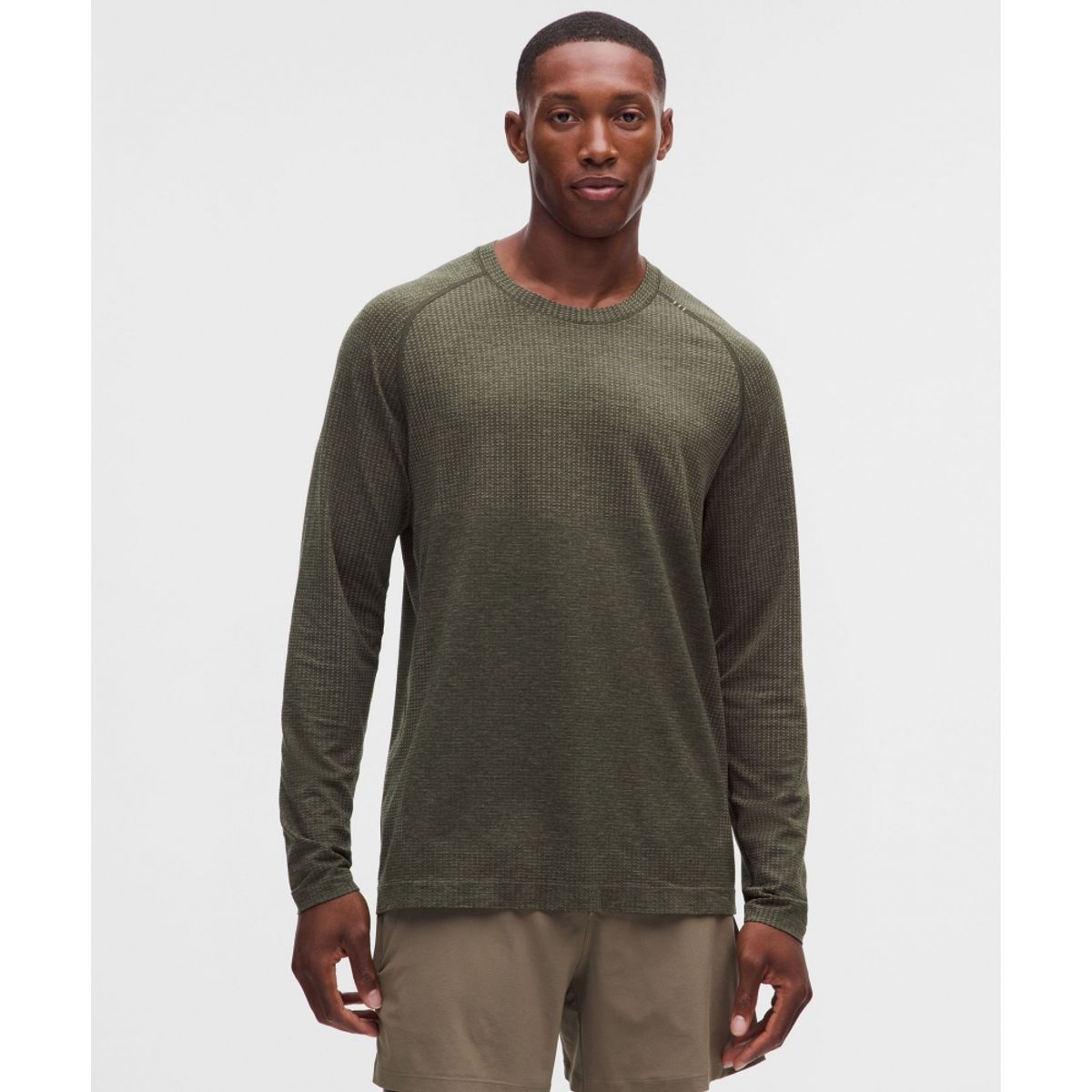 룰루레몬(LULULEMON) 메탈 벤트 테크 롱슬리브 셔츠  CYFR DPFT