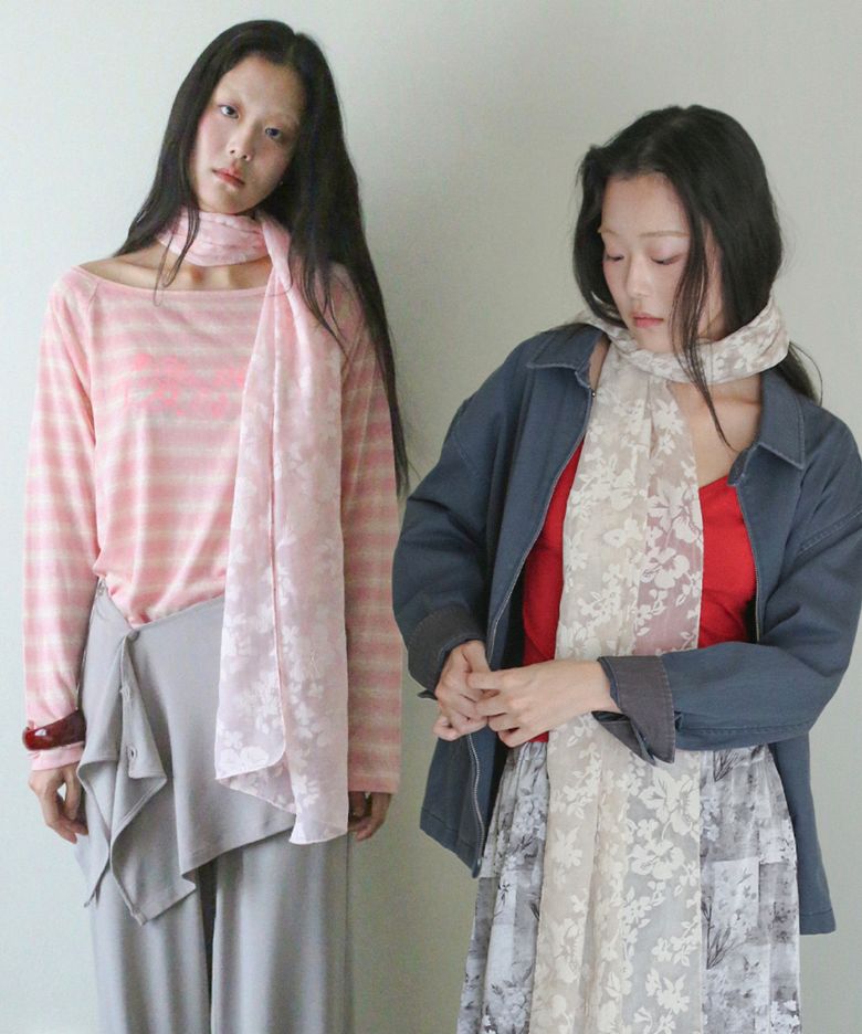 Flower Wide Crinkled Scarf [2 Color]