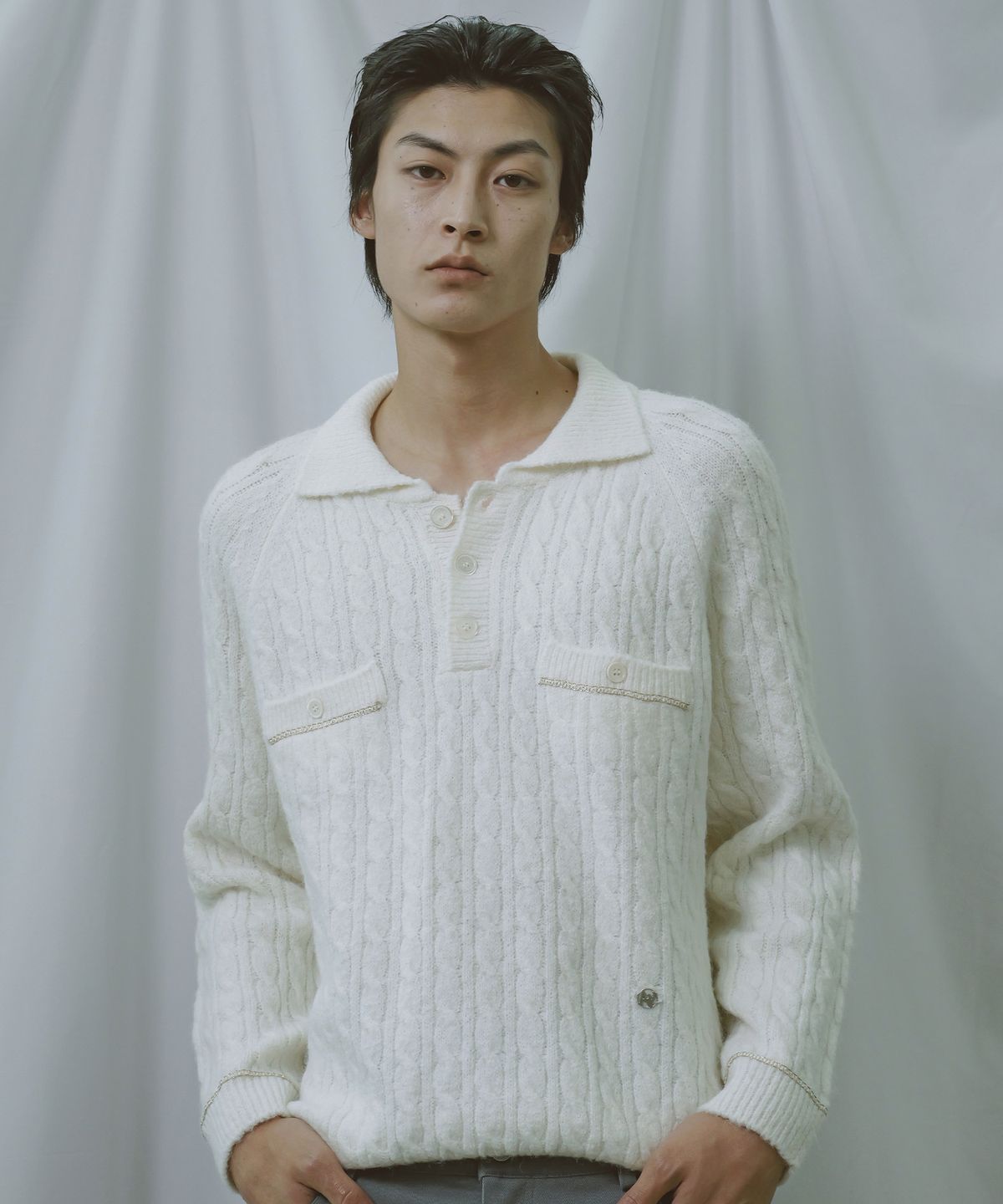 비욘드클로젯(BEYOND CLOSET) [COLLECTION LINE] 체인 디테일 알파카 니트 아이보리