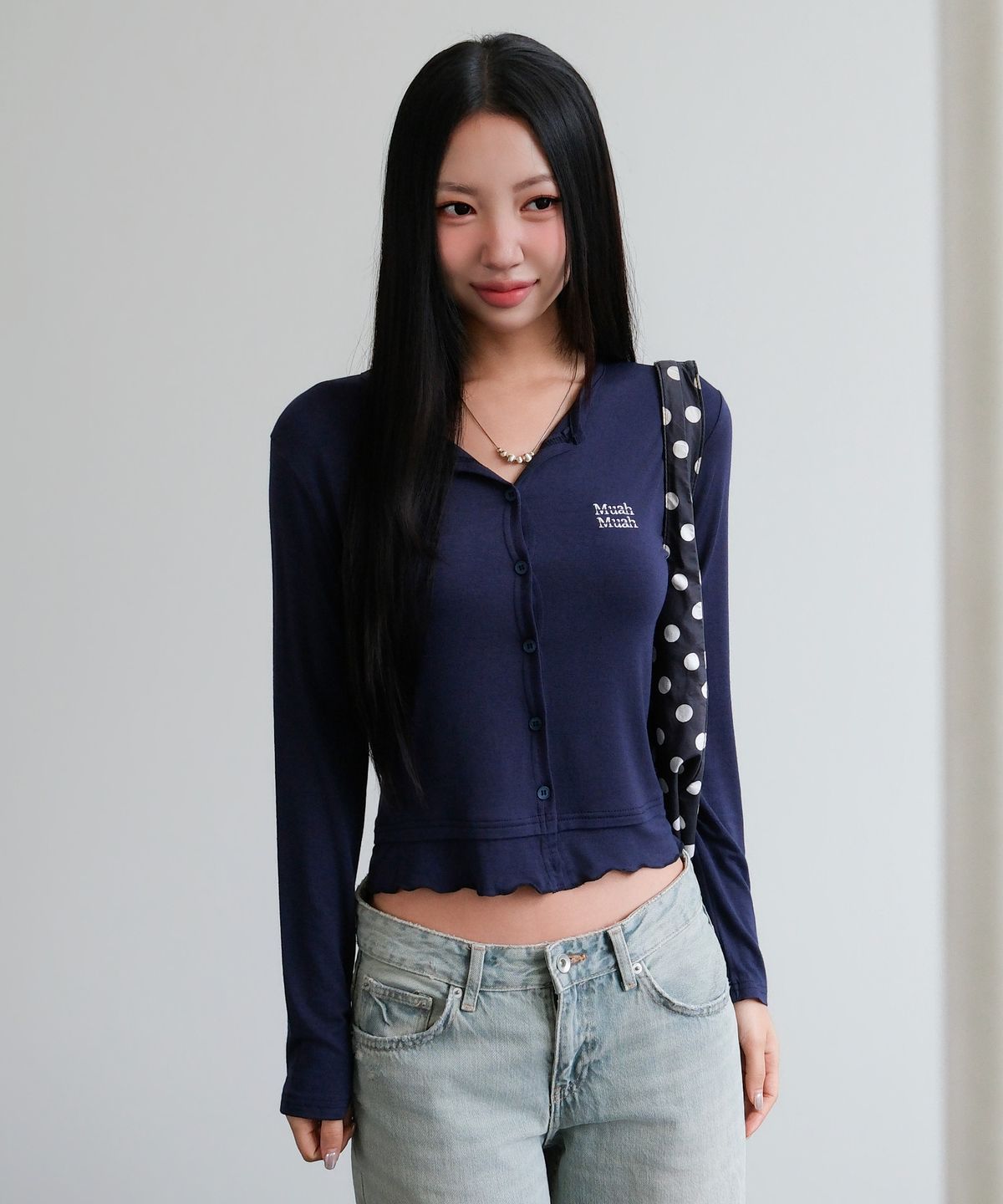 무아무아(MUAHMUAH) 레이어드 프릴 가디건 [네이비]