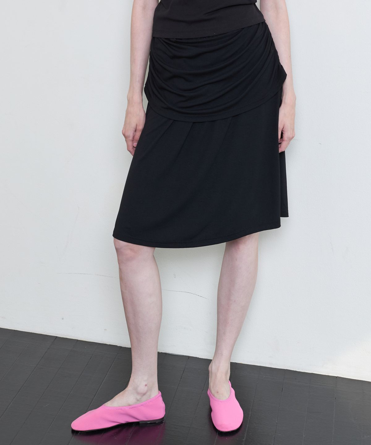 누베르(NUVERE) Layer Jersey Skirt Black
