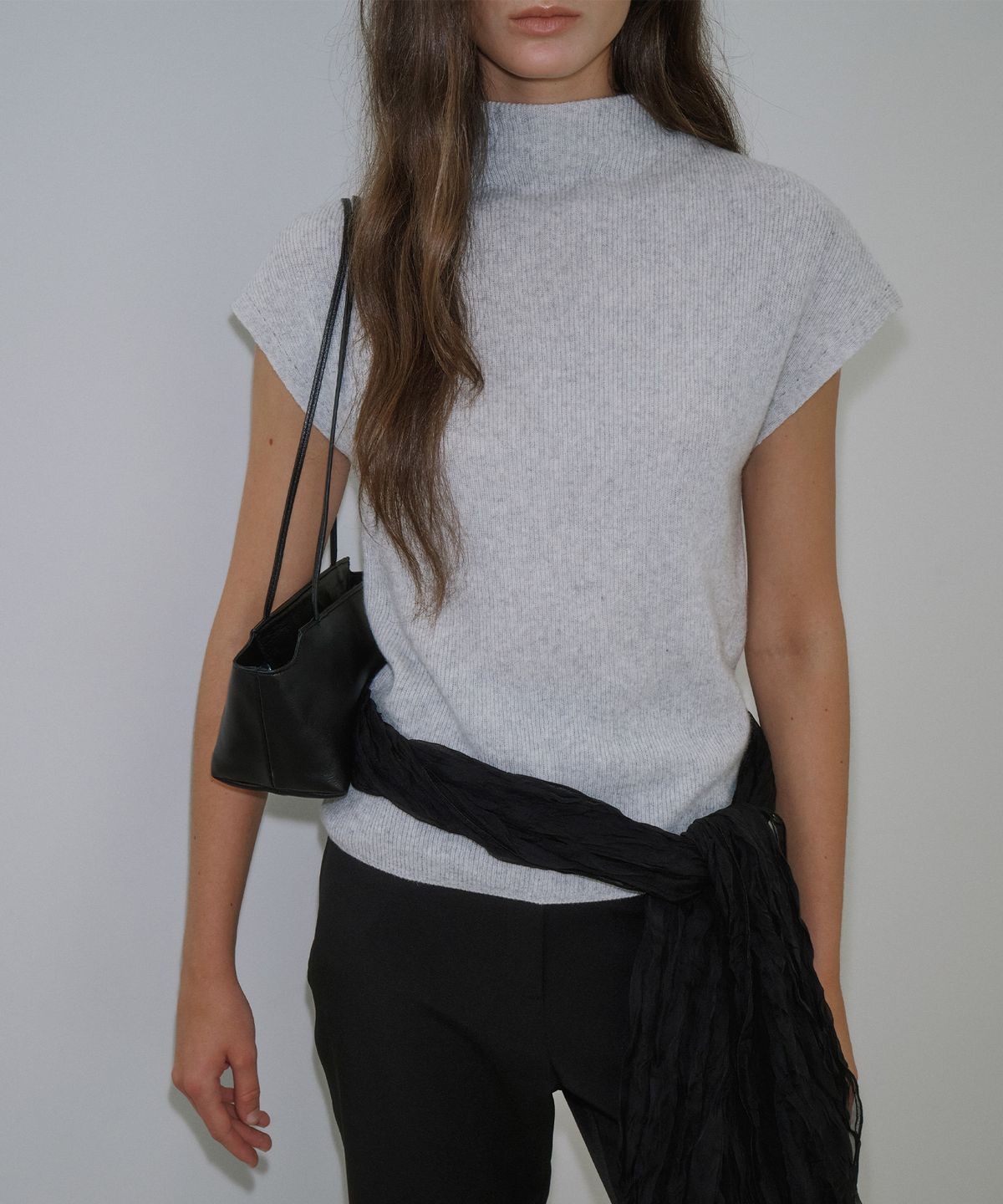 가더(GARDER) Wool Half Neck Knit (Gray)