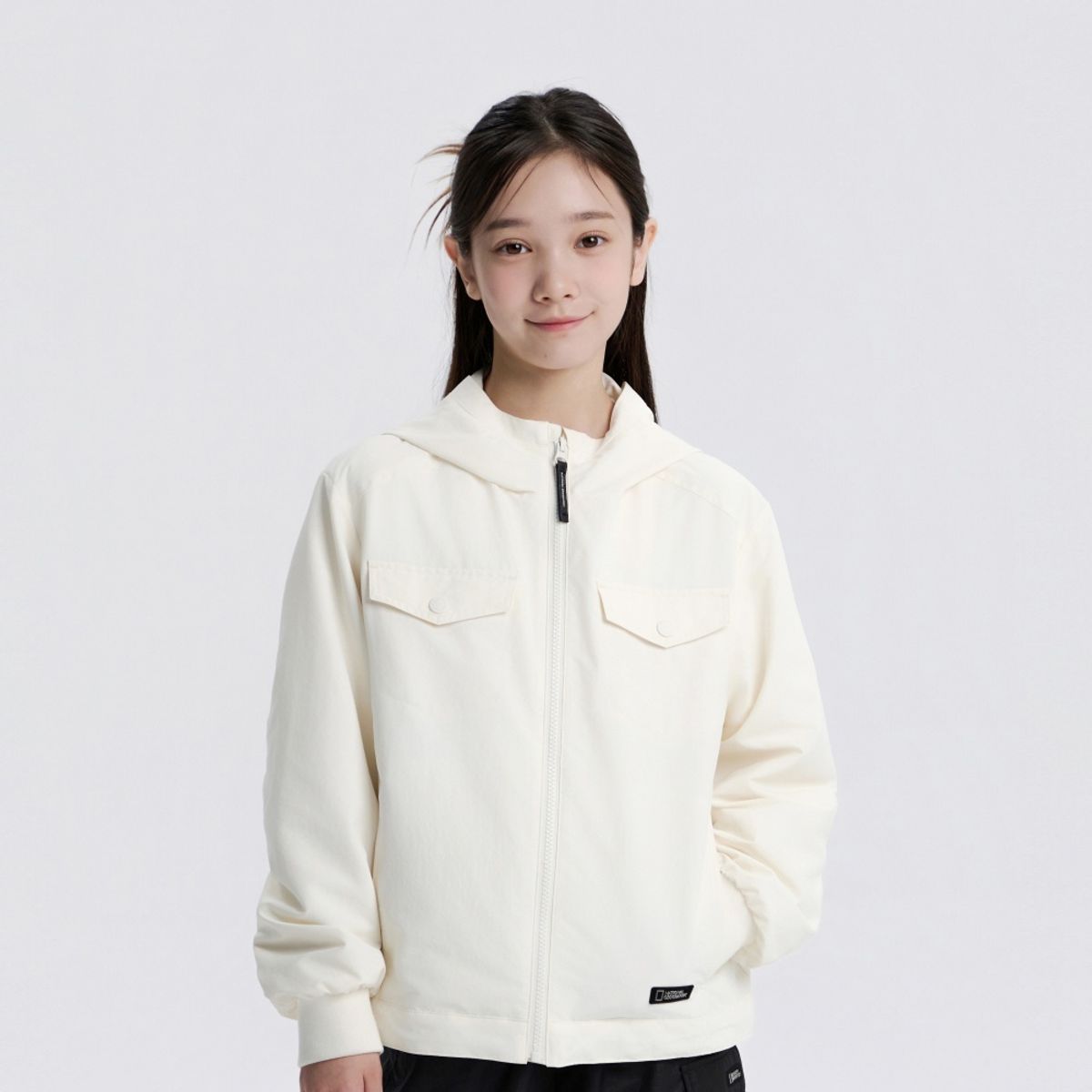 내셔널지오그래픽 키즈(NATIONAL GEOGRAPHIC KIDS) K253GJP210 여아 어드벤처 세미크롭 바람막이 IVORY