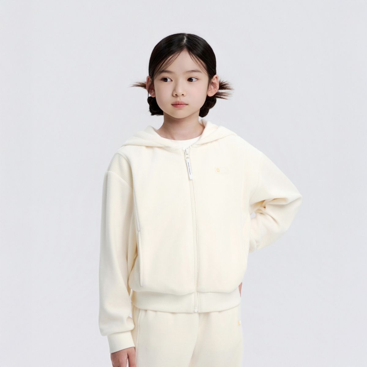 내셔널지오그래픽 키즈(NATIONAL GEOGRAPHIC KIDS) K254GJP040 여아 벨로아 후드 풀집업 점퍼 CREAM