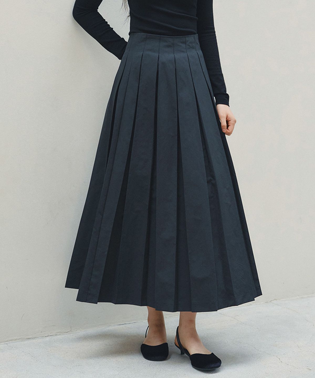 디그(DIGUE) solid pleats SK