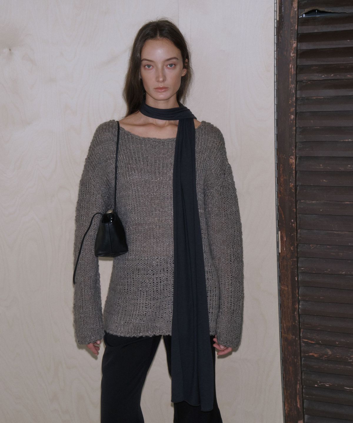 가더(GARDER) Over Loose Wool Knit (Khaki Brown)