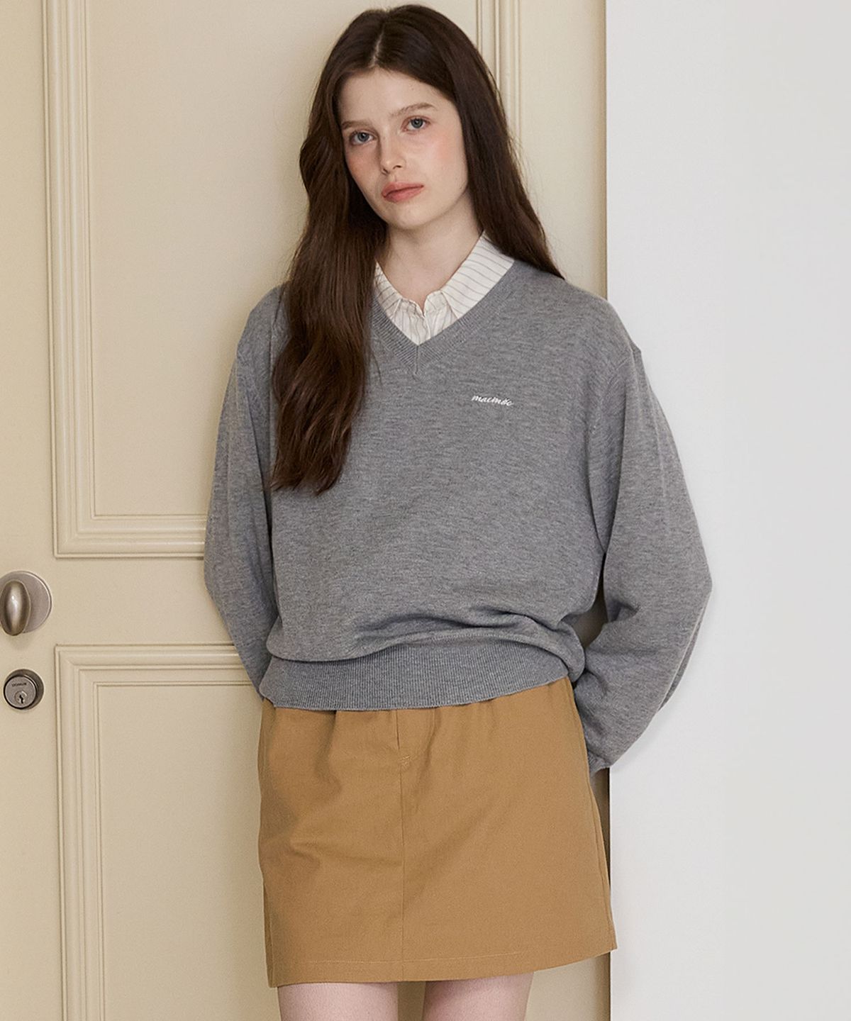 마크모크(MAC MOC) Smooth 스무스 슈퍼파인 울 블렌드 브이넥 풀오버_4colors