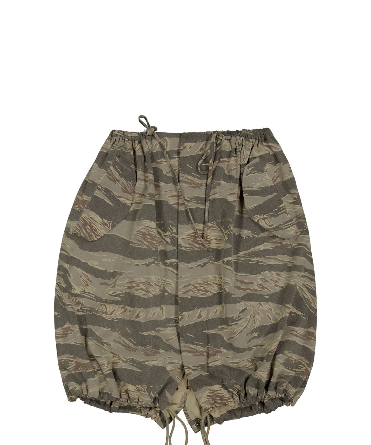 캐주얼 매뉴얼(KASUAL MANUAL) DRAWSTRING CAMO SKIRT
