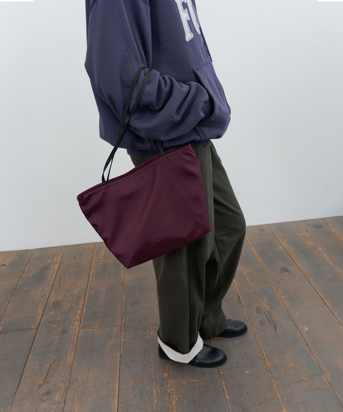 포에토(FOETO) Easier color nylon tote bag - grape