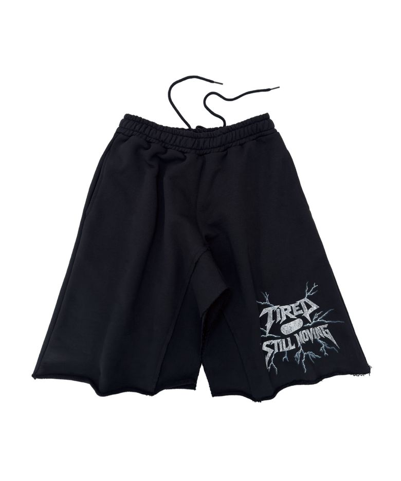 TIRED STILL MOVING CUT-OFF SKIRT-BLACK