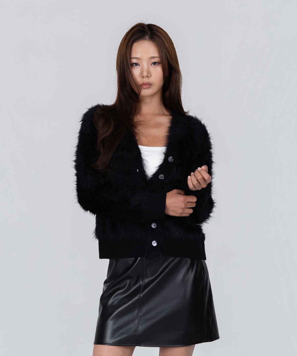 포스333(PHOS333) W Short Hairy Cardigan/Black