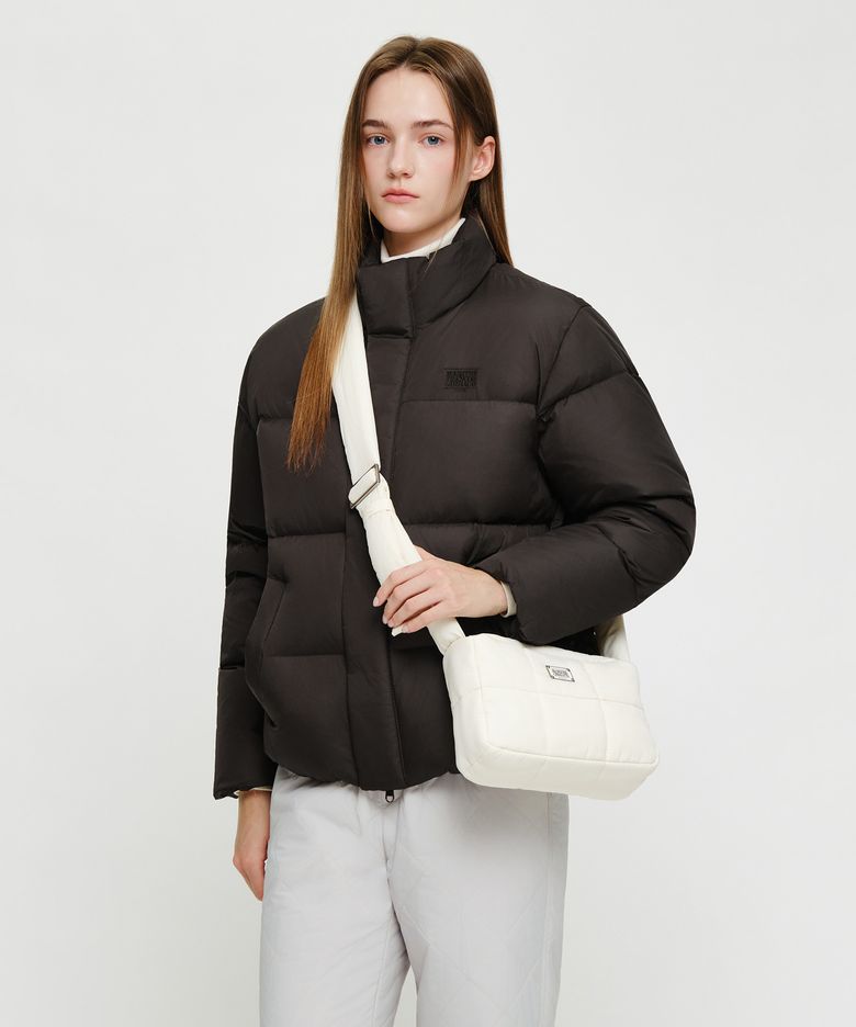 CLASSIC LOGO PADDING CROSS BAG ivory