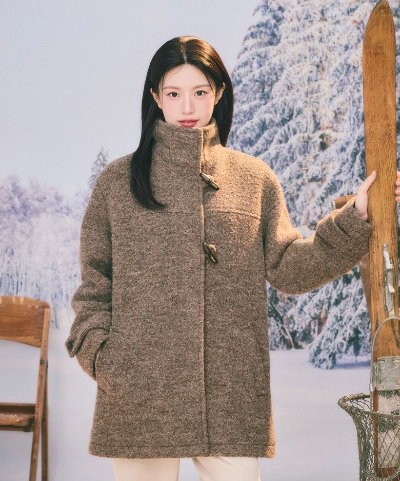[고윤정 착용] W HIGH NECK PADDED HALF COAT brown