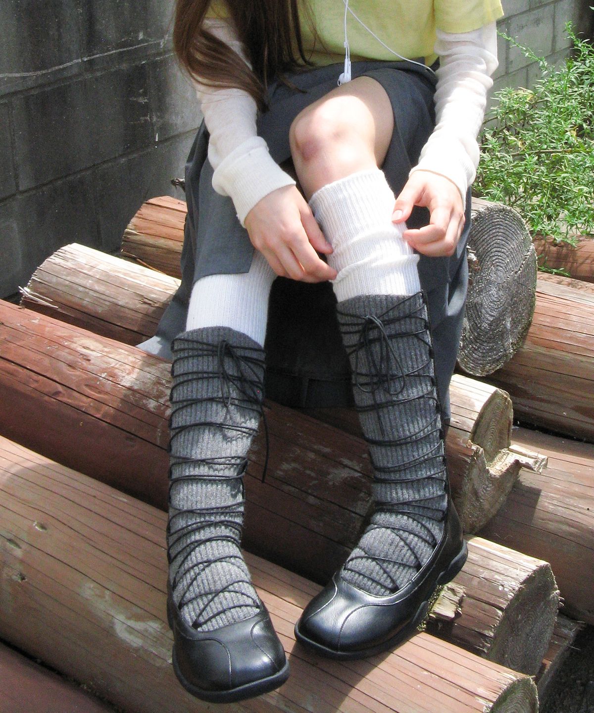 포기무디(FOGGY MOODY) Knitty 0065. Lace-up Knit Boots - 2colors