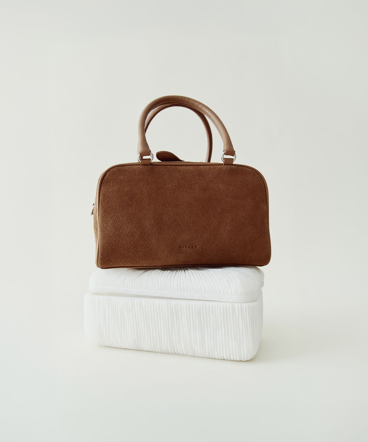 시야쥬(SIYAZU) SIAC3144 Mini Puff Suede Bag_Camel