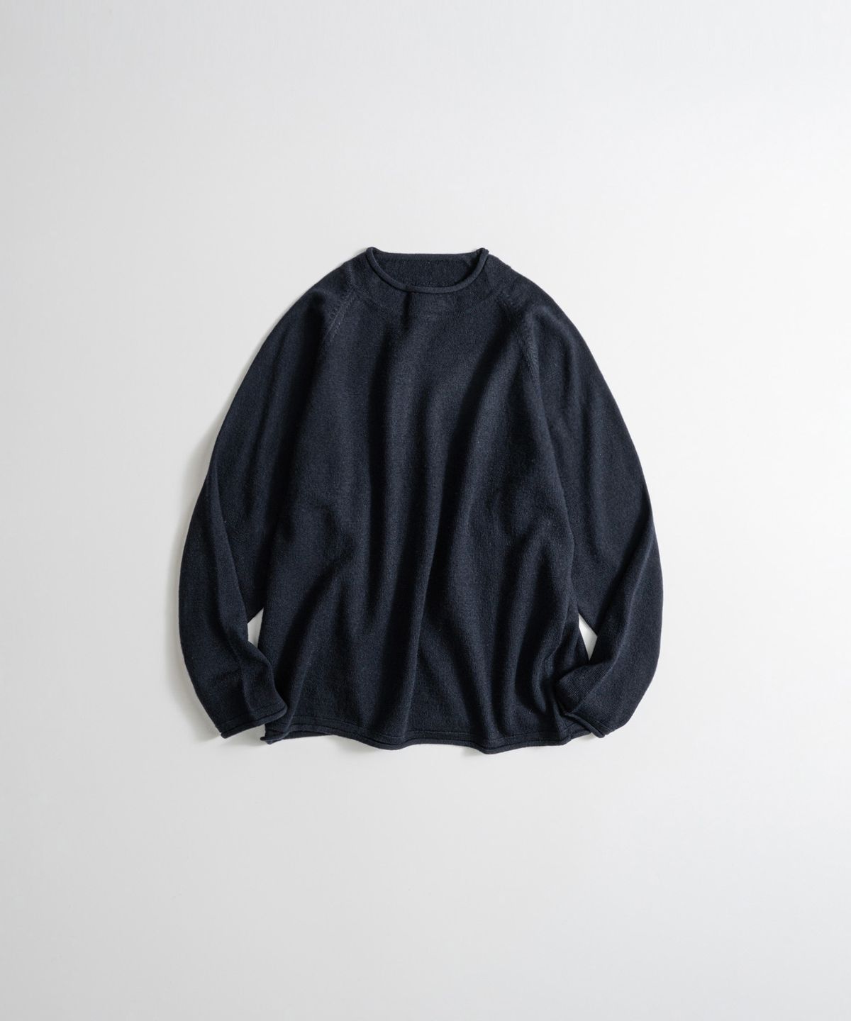 비헤비어(BEHEAVYER) DRY WOOL ROLL NECK L/S KNIT navy