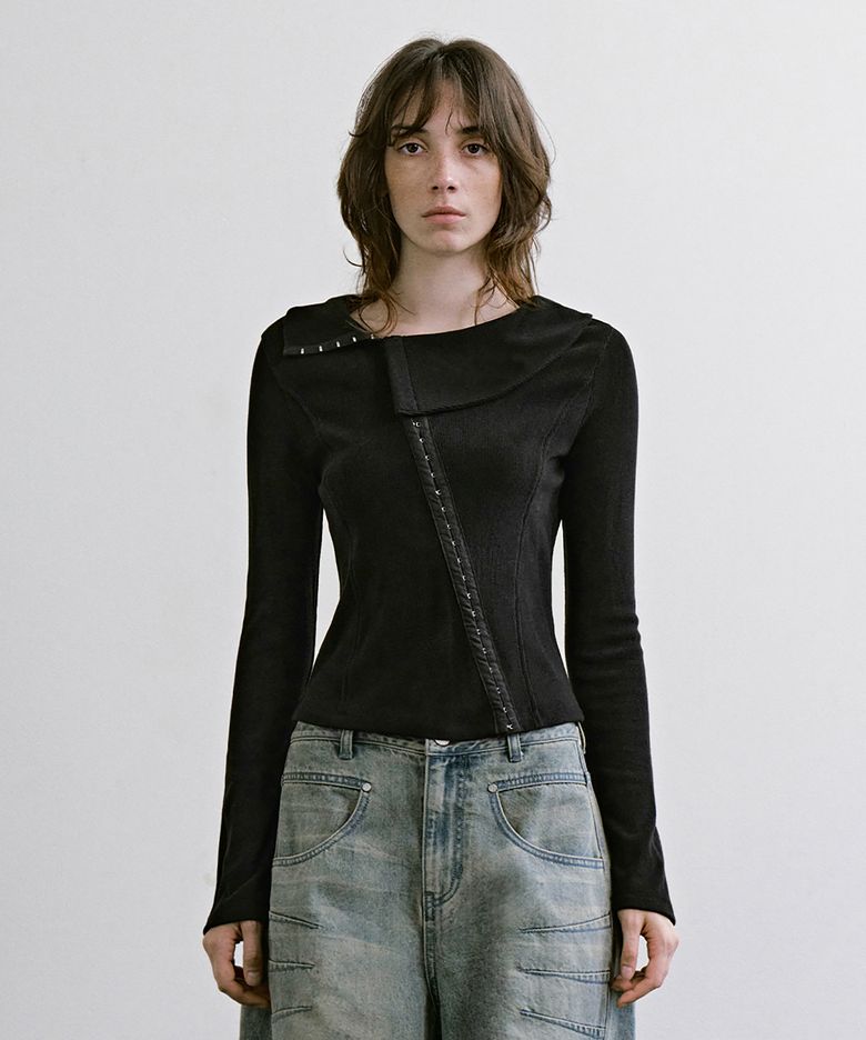 Asymmetric Hook Long Sleeve Top [ Black ]