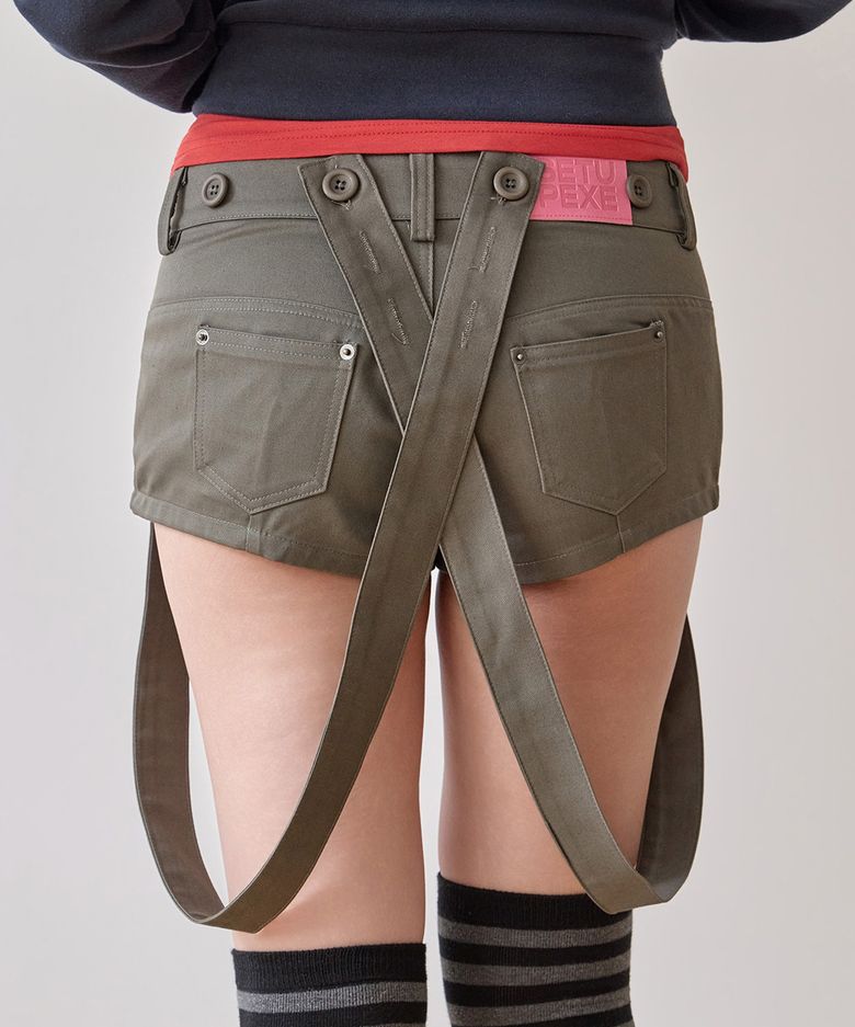 SUEE X MEMI SUSPENDER SHORT PANTS / KHAKI GRAY