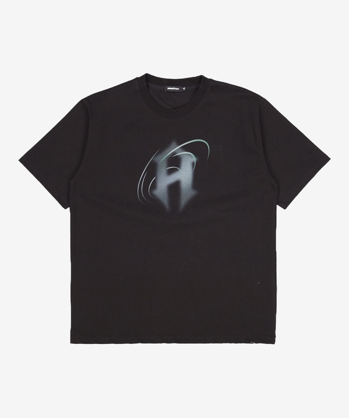 아트 오브 필드(ART OF FIELD) TRAIL GRAPHIC SHORT-SLEEVED T-SHIRT - BLACK 2