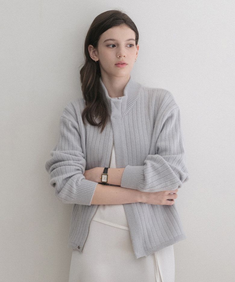 rainy cashmere half neck zip-up (sky)