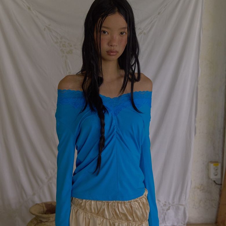 Kitsch Catch Lace Tee / Pop Blue
