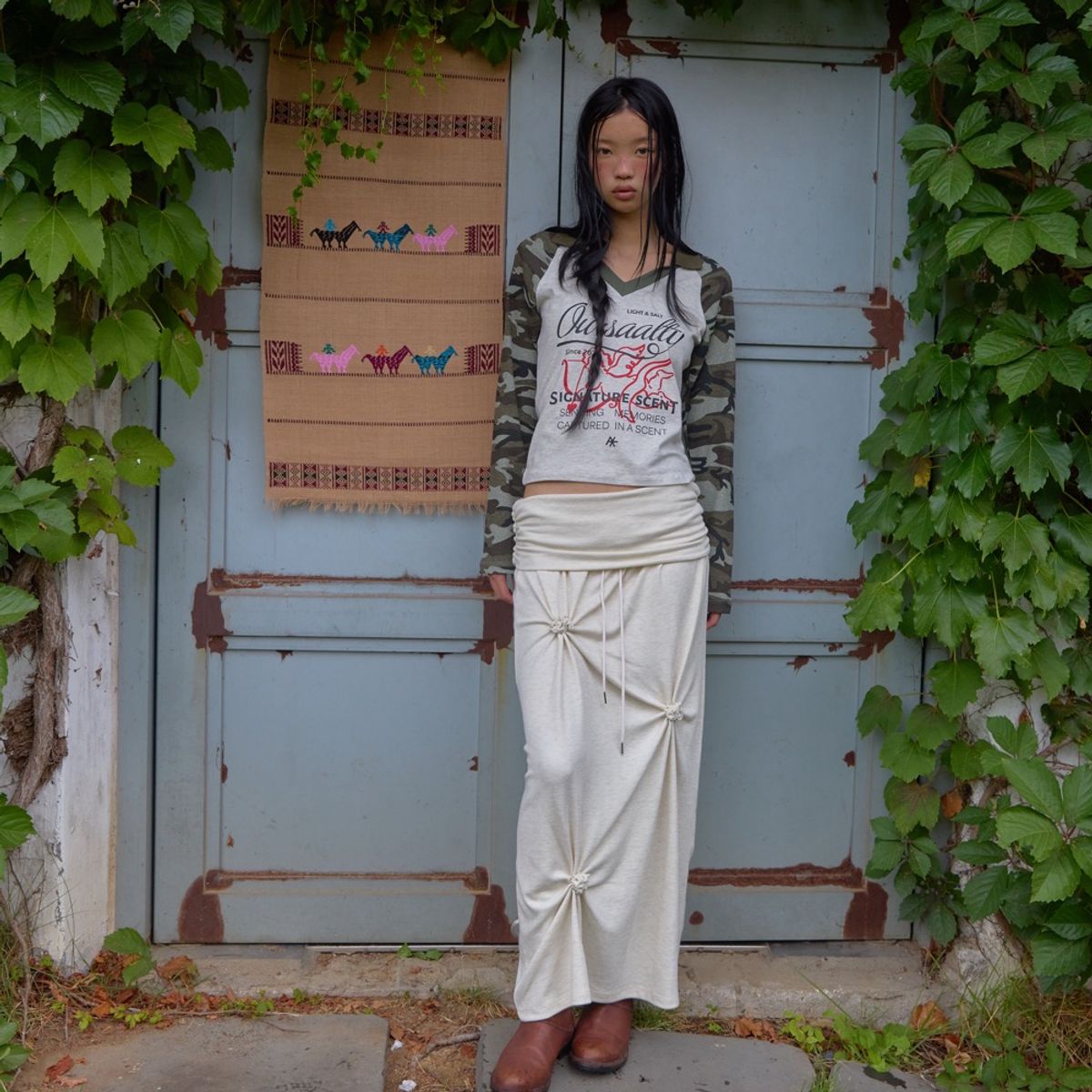 아우어솔티(OURSAALTY) Posy Long Skirt / Oatmeal