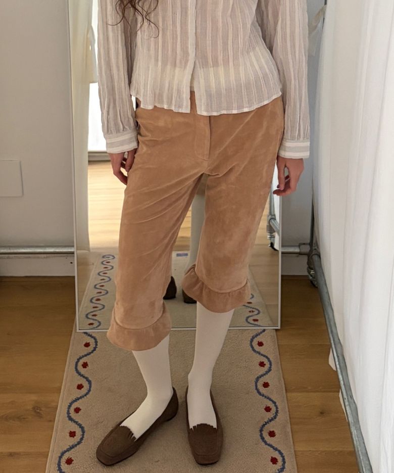 HEIDEL Suede Capri Pants Ginger